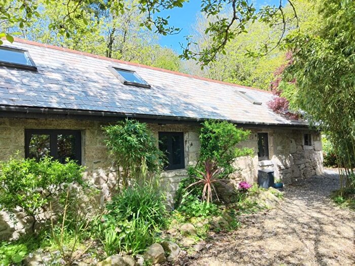 3 Bedroom Detached House For Sale In Lowertown, TR13