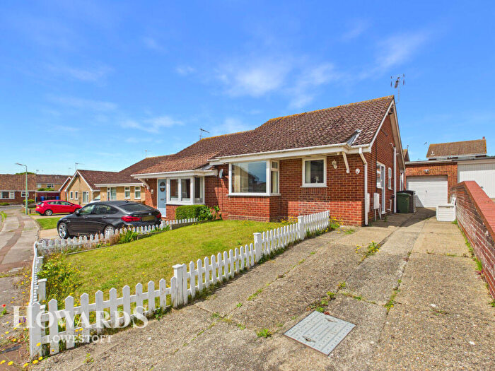 2 Bedroom Semi-Detached Bungalow For Sale In Brook Close, Lowestoft, NR33