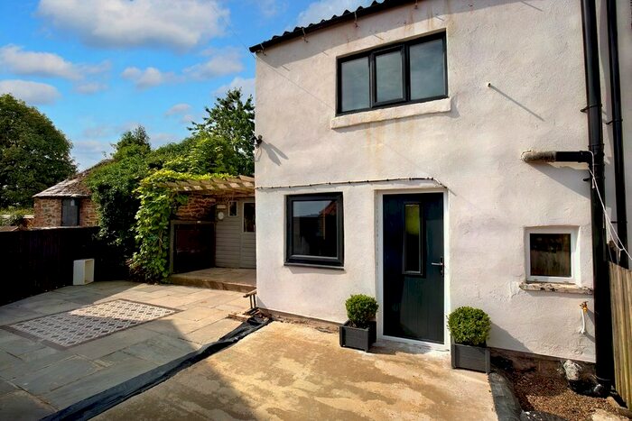 2 Bedroom Cottage For Sale In East End, Sheriff Hutton, York, YO60