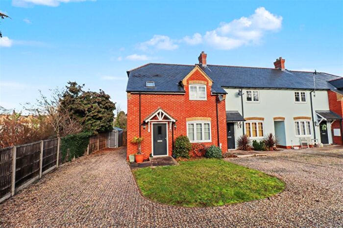 3 Bedroom End Of Terrace House For Sale In Marlin Court, Braintree, CM7