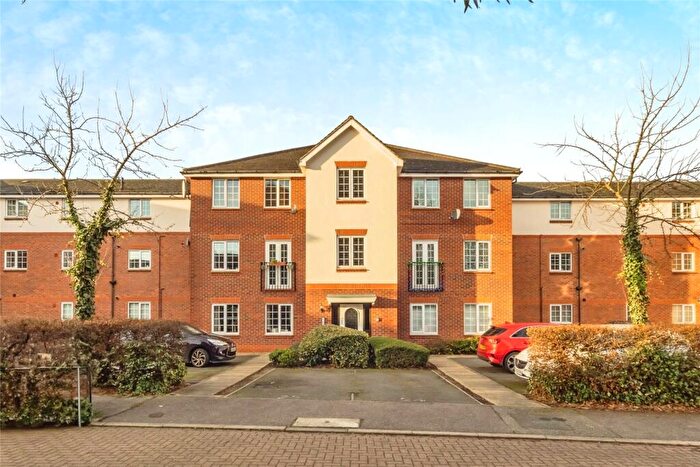 2 Bedroom Flat For Sale In Caudale Court, Gamston, Nottingham, Nottinghamshire, NG2