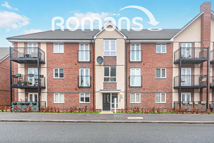 2 Bedroom Flat To Rent In Fullbrook Avenue, Spencers Wood, Reading, RG7