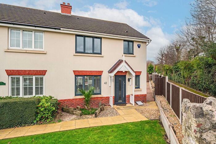 3 Bedroom Semi-Detached House For Sale In Lon Pedr, Llandudno, LL30