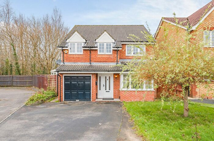 4 Bedroom Detached House For Sale In Lukin Drive, Nursling, Southampton, Hampshire, SO16