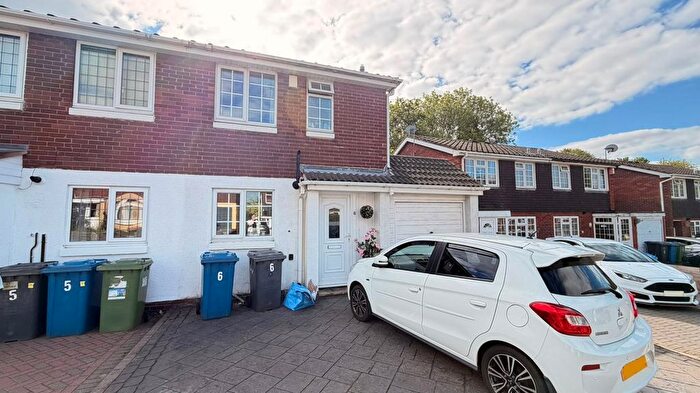 2 Bedroom Semi-Detached House To Rent In Hartleyburn, Wilnecote, Tamworth, B77