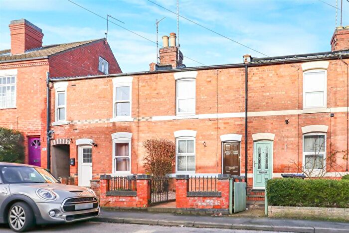 2 Bedroom Terraced House For Sale In Henry Street, Kenilworth, CV8