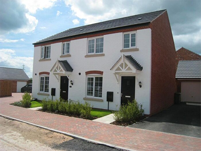 3 Bedroom Semi-Detached House To Rent In Bosworth Way, Leicester Forest East, Leicester, LE3