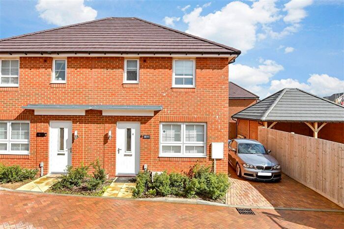 3 Bedroom Semi Detached House For Sale In Whitfield, Whitfield, Dover, Kent, CT16