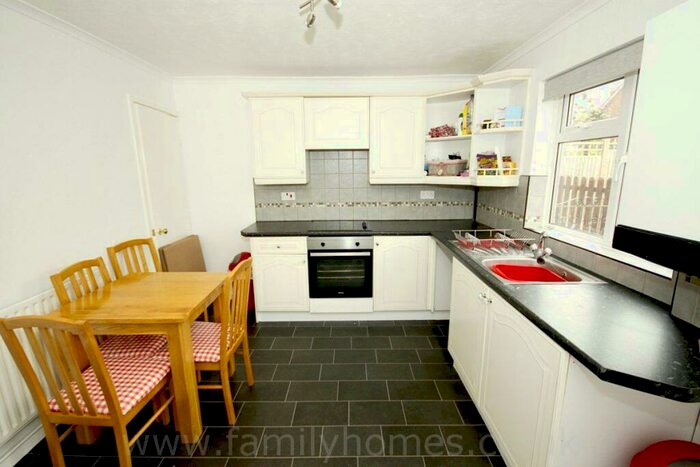 2 Bedroom House To Rent In Triggs Row, Teynham, ME9