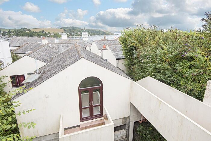 2 Bedroom Flat For Sale In The Lookout, High Street, Falmouth, TR11