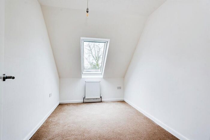 3 Bedroom Terraced House For Sale In Tower Hill, Witney, OX28