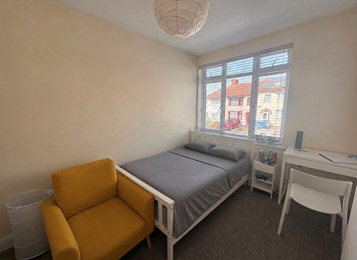 1 Bedroom Property To Rent In Kingsholm Road, Bristol, BS10