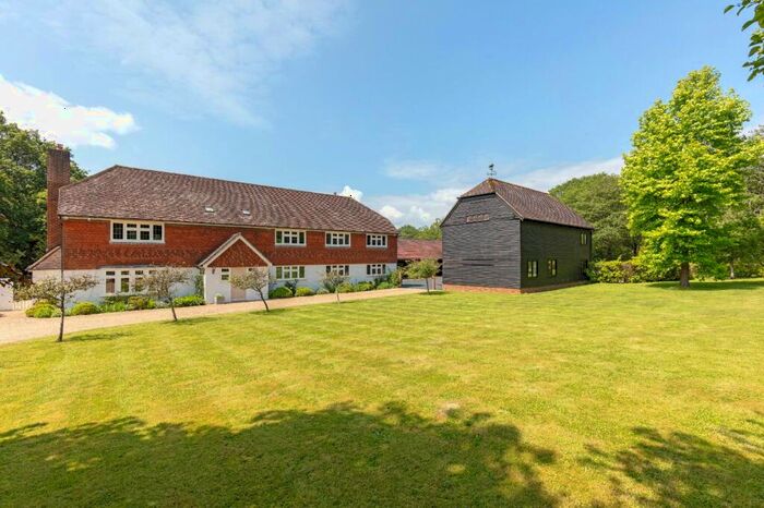 4 Bedroom Detached House For Sale In Marles Lane, Billingshurst, West Sussex, RH14
