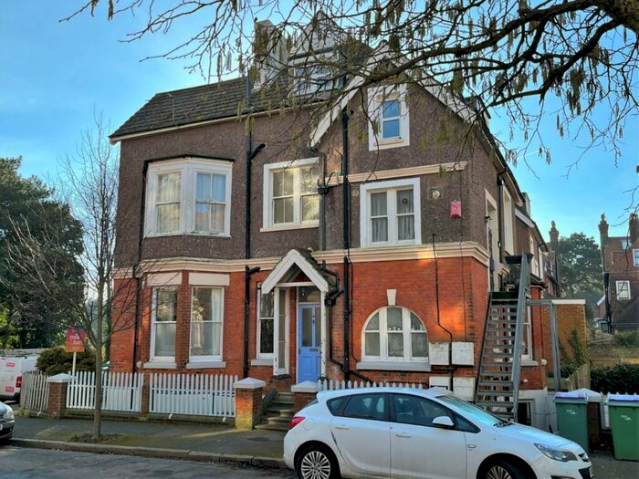 3 Bedroom Apartment To Rent In Westbourne Gardens, Folkestone, Kent, CT20