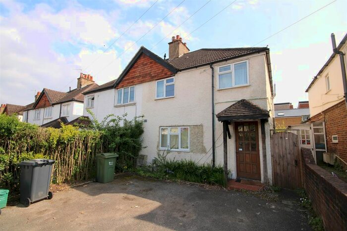 5 Bedroom Semi-Detached House To Rent In Aldershot Road, Guildford, GU2