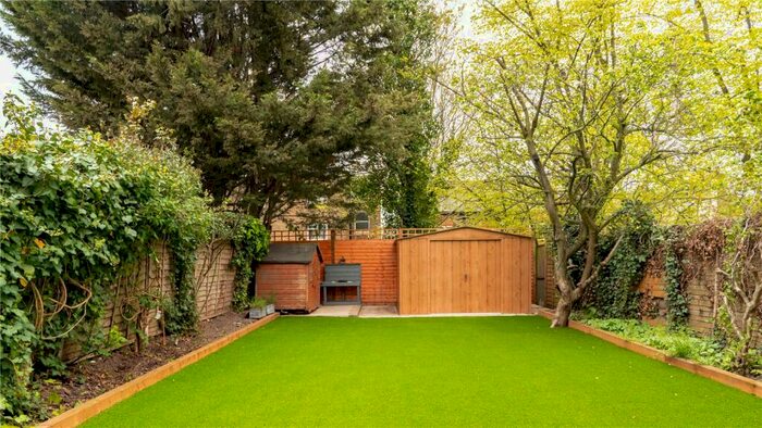 4 Bedroom Terraced House To Rent In Greenhill Road, Harlesden, London, NW10