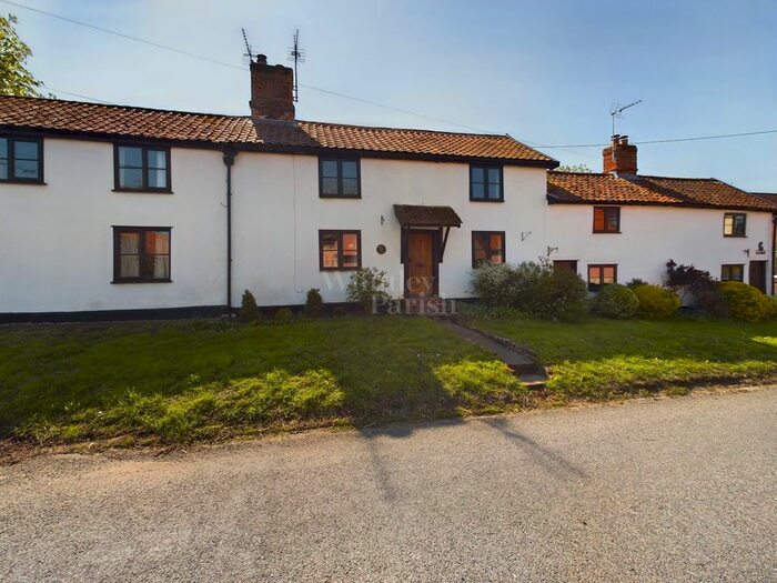 4 Bedroom Cottage To Rent In The Street, Redgrave, Diss, IP22