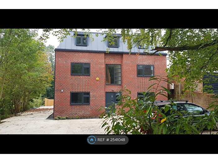 1 Bedroom Flat To Rent In Chandler's Ford, Chandler's Ford, SO53