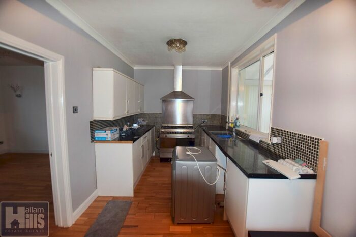 3 Bedroom Semi-Detached House To Rent In Lees Hall Avenue, Sheffield, South Yorkshire S8