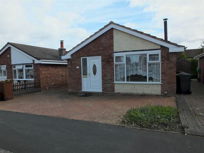 2 Bedroom Detached Bungalow To Rent In Glebe Close, Coton-In-The-Elms, Swadlincote, DE12