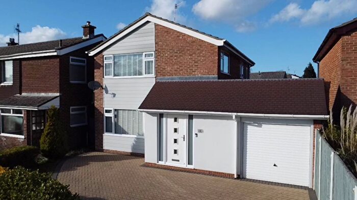 3 Bedroom Detached House For Sale In Learoyd Road, Canford Heath, Poole, BH17