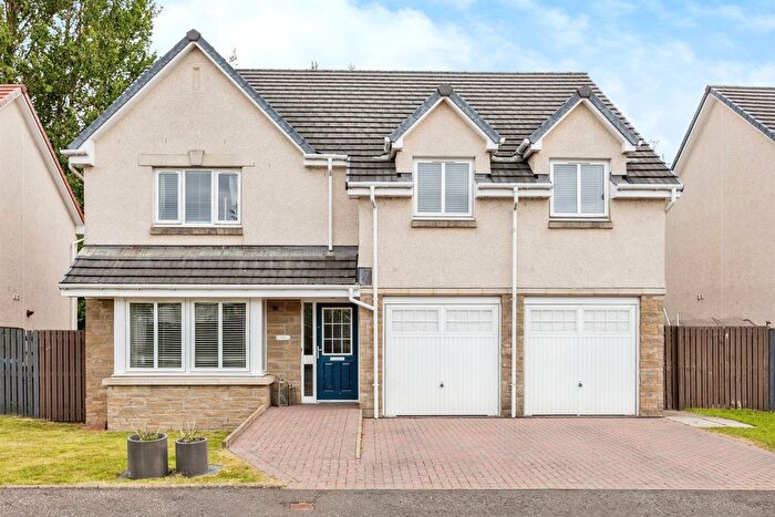 4 Bedroom Detached House For Sale In Kinglas Drive, Dumbarton, G82