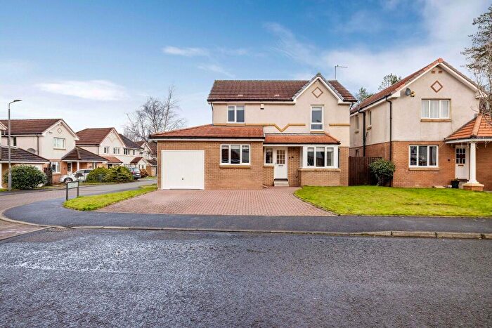 4 Bedroom Detached Villa For Sale In Kirktonfield Drive, Neilston, Glasgow, G78