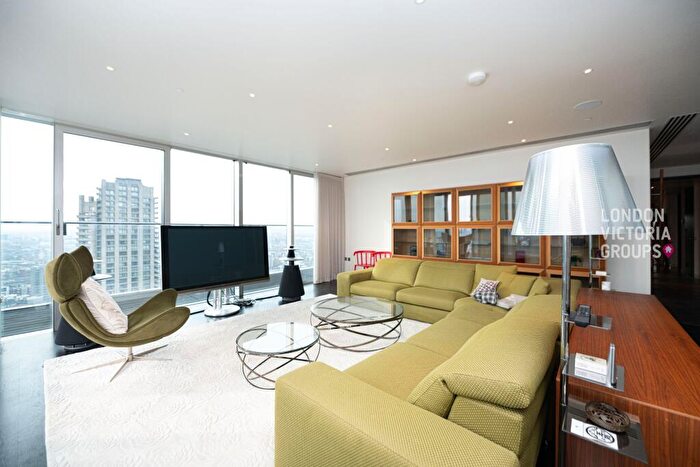 3 Bedroom Apartment To Rent In The Heron, Moor Lane, London, EC2Y