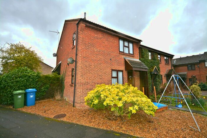 1 Bedroom Property To Rent In Hythe Close, Bracknell RG12