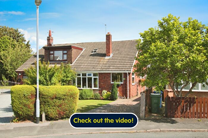 3 Bedroom Semi-Detached House For Sale In Laburnum Walk, Gilberdyke, Brough, HU15