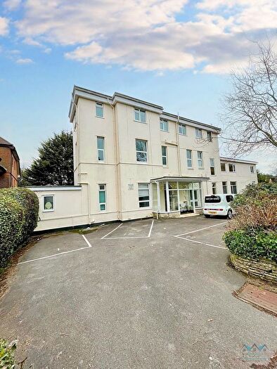 1 Bedroom Maisonette For Sale In Suffolk Road, Bournemouth, BH2