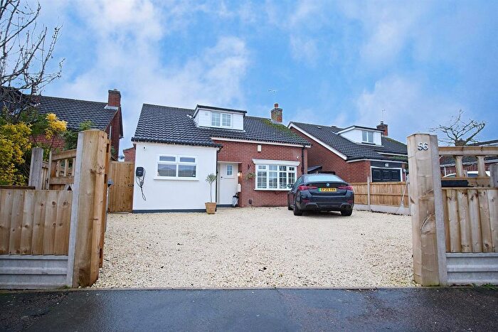 3 Bedroom Detached House For Sale In The Ridgeway, Burbage, Hinckley, LE10
