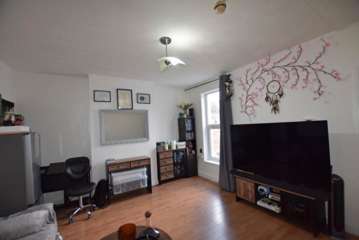 1 Bedroom Flat To Rent In Mayors Walk, West Town, Peterborough, PE3