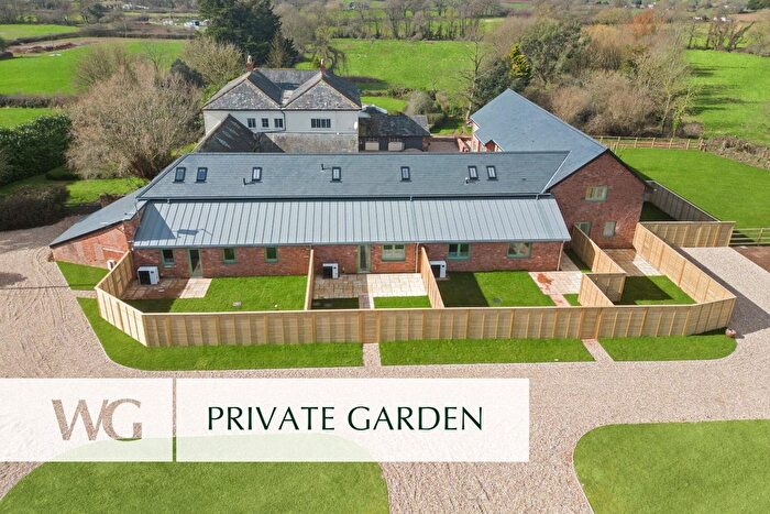 2 Bedroom Barn Conversion For Sale In Broadclyst, Exeter, EX5