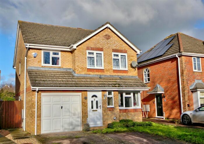 4 Bedroom Detached House For Sale In Bedford Close, Ely, CB6