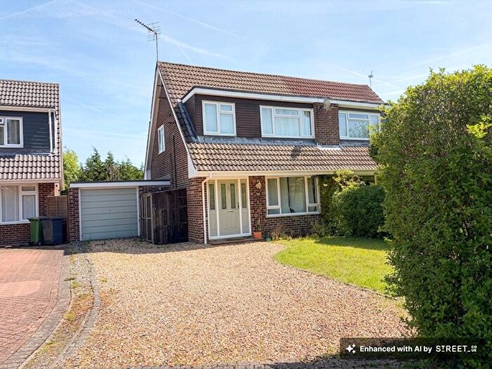 3 Bedroom Semi-Detached House For Sale In Longbridge Road, Bramley, RG26