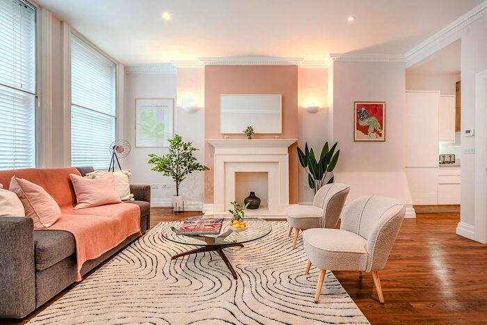 1 Bedroom Flat To Rent In Nottingham Ct, London, Covent Garden, WC2H