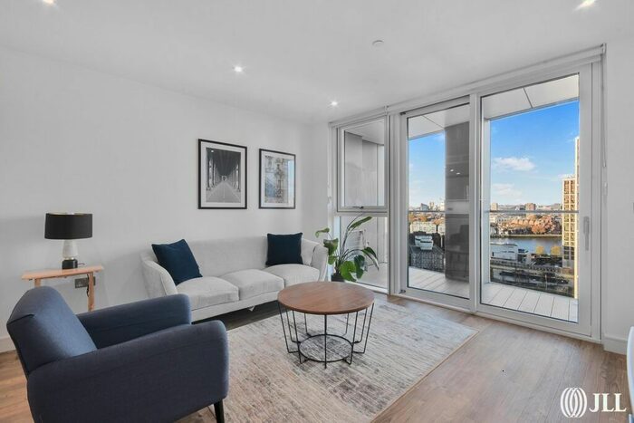 2 Bedroom Flat To Rent In Wandsworth Road, London, SW8