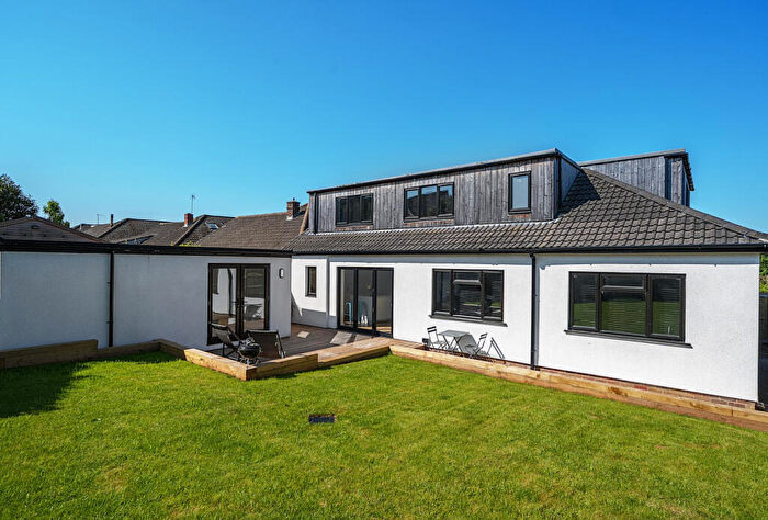 4 Bedroom Bungalow For Sale In St. Annes Drive, Wick, Bristol, Gloucestershire, BS30