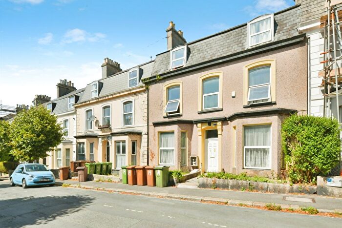 8 Bedroom Terraced House For Sale In Seaton Avenue, Plymouth, PL4