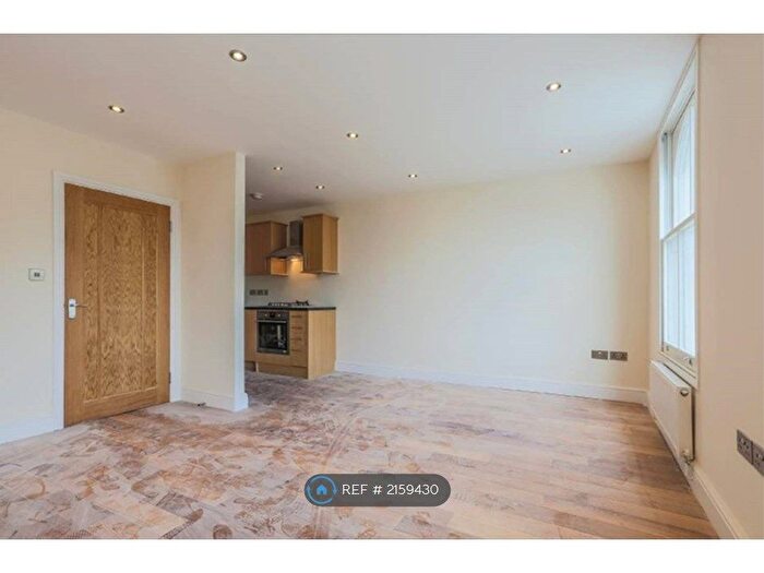 1 Bedroom Flat To Rent In Lower Clapton Road, London, E5