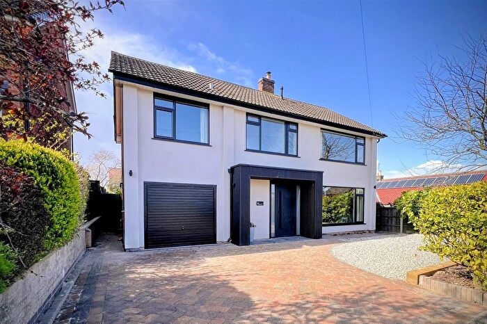5 Bedroom Detached House For Sale In Northfield Avenue, Radcliffe-On-Trent, Nottingham, NG12