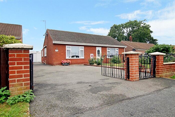 2 Bedroom Detached Bungalow For Sale In Templeway Close, Caythorpe, Grantham, NG32