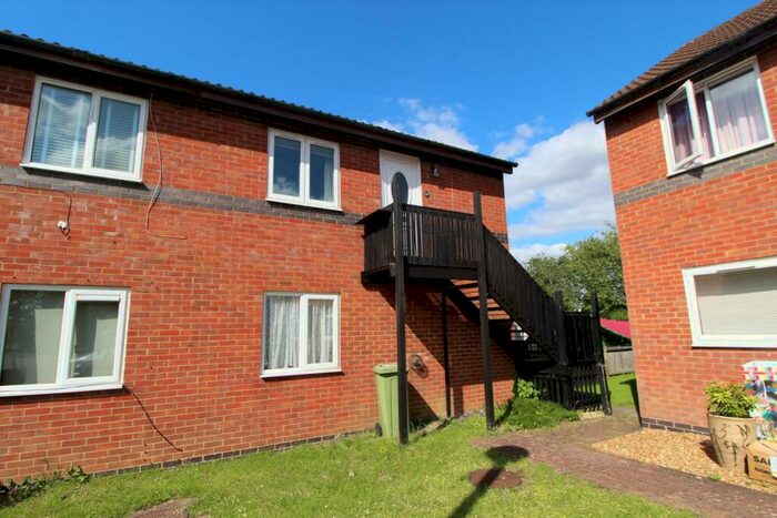 1 Bedroom Maisonette To Rent In Hainault Avenue, Giffard Park, MK14