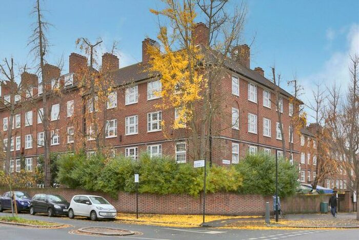 1 Bedroom Flat To Rent In Lordship Road, London, N16