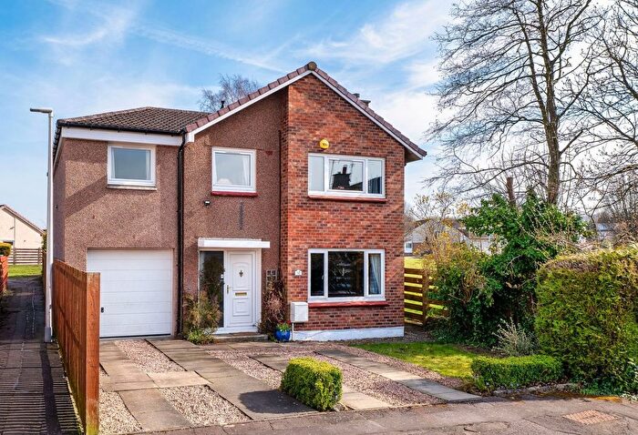 4 Bedroom Detached House For Sale In Woodlands Drive, Bo'ness, EH51