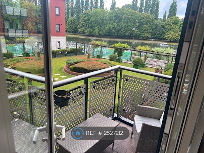 1 Bedroom Flat To Rent In Garricks House, Kingston Upon Thames, KT1