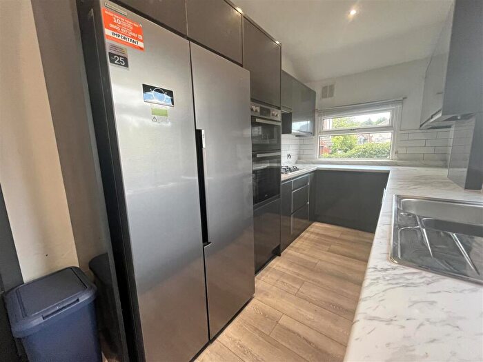 3 Bedroom Semi-Detached House To Rent In Becketts Park Crescent, Leeds, LS6