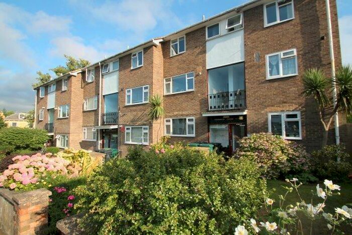 2 Bedroom Flat To Rent In Clermont Court, Brighton, BN1