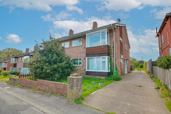 2 Bedroom Maisonette For Sale In Sholing! No Maintenance Charge! Garden! Over Years On Lease!, SO19